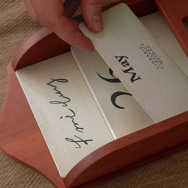 Vintage Wooden Calendar Frame