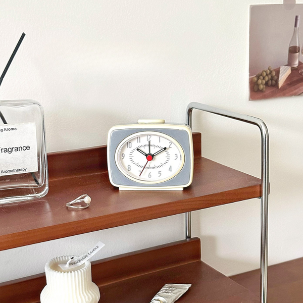Mini Pastel Retro Table Clock