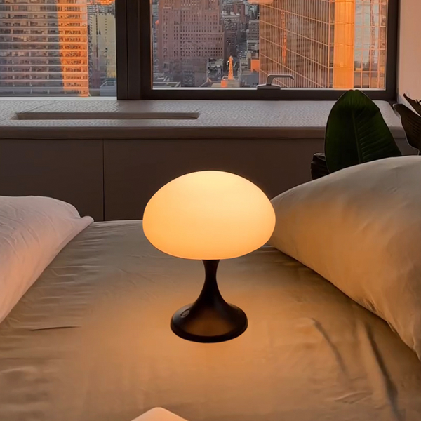 ARCÉN Jellyfish Table Lamp