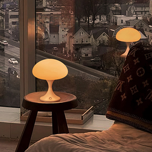 ARCÉN Jellyfish Table Lamp