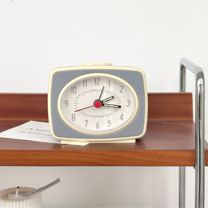 Mini Pastel Retro Table Clock