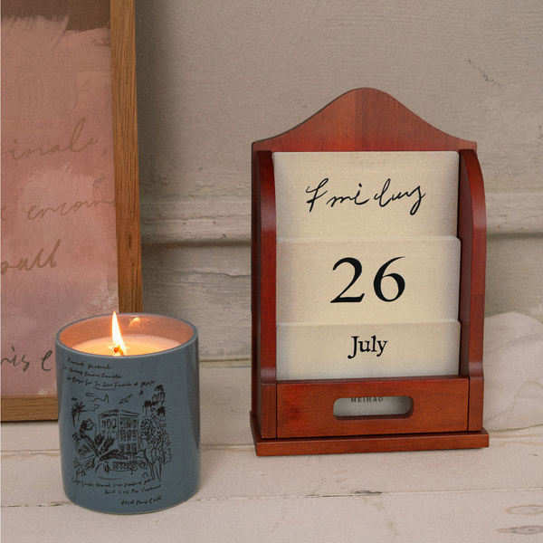 Vintage Wooden Calendar Frame