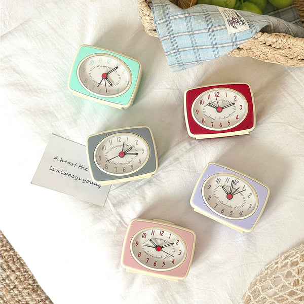 Mini Pastel Retro Table Clock