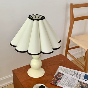 Classic Ruffle Table Lamp – Vintage Korean Bedside Lamp for Cozy Bedroom Decor