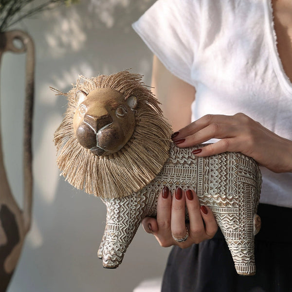 Scandi Folk Lion Sculpture