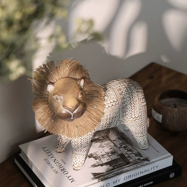 Scandi Folk Lion Sculpture