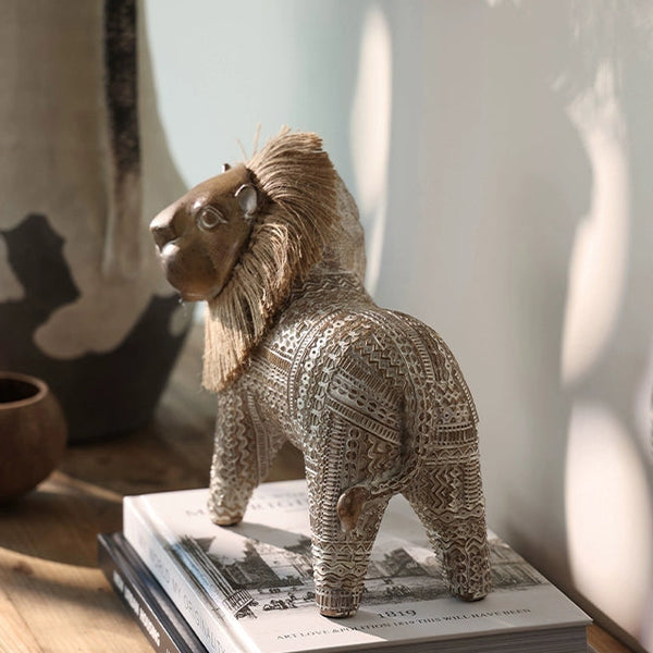 Scandi Folk Lion Sculpture