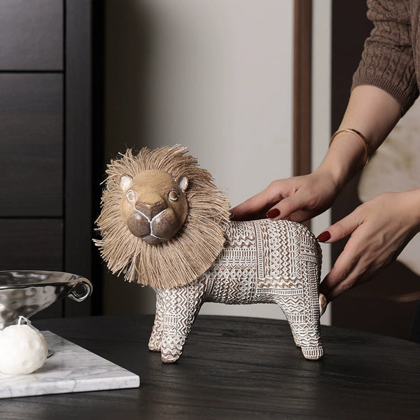 Scandi Folk Lion Sculpture